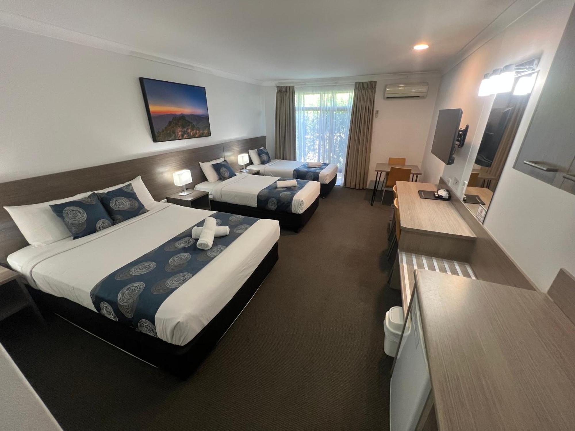 נראברי Adelong Motel מראה חיצוני תמונה